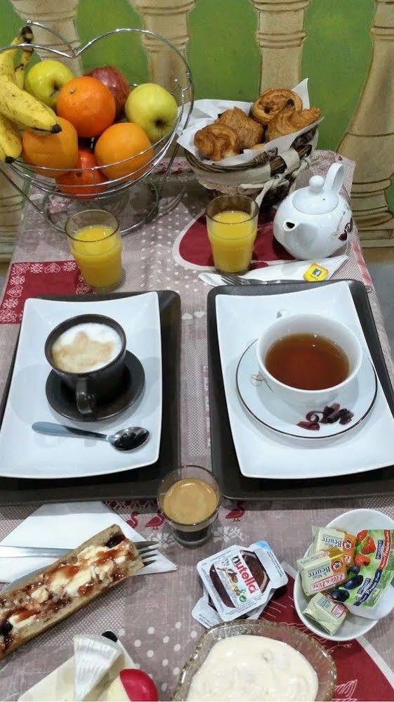 Hotel La Perle Montparnasse Paris Eksteriør billede